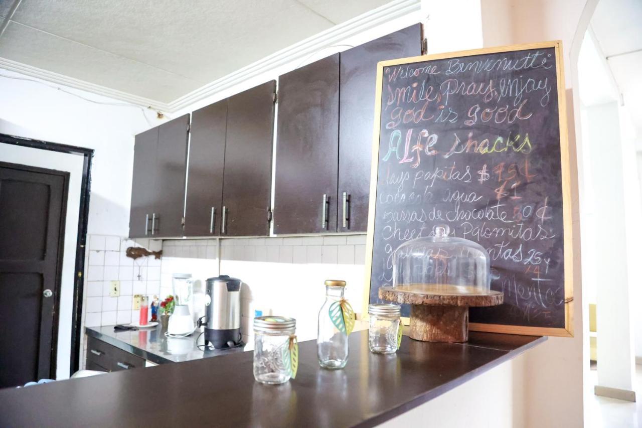 Hostal Villa Grande Panama City Ngoại thất bức ảnh
