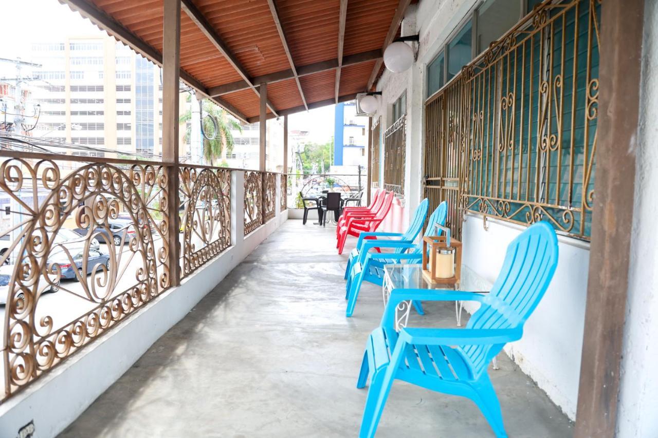 Hostal Villa Grande Panama City Ngoại thất bức ảnh