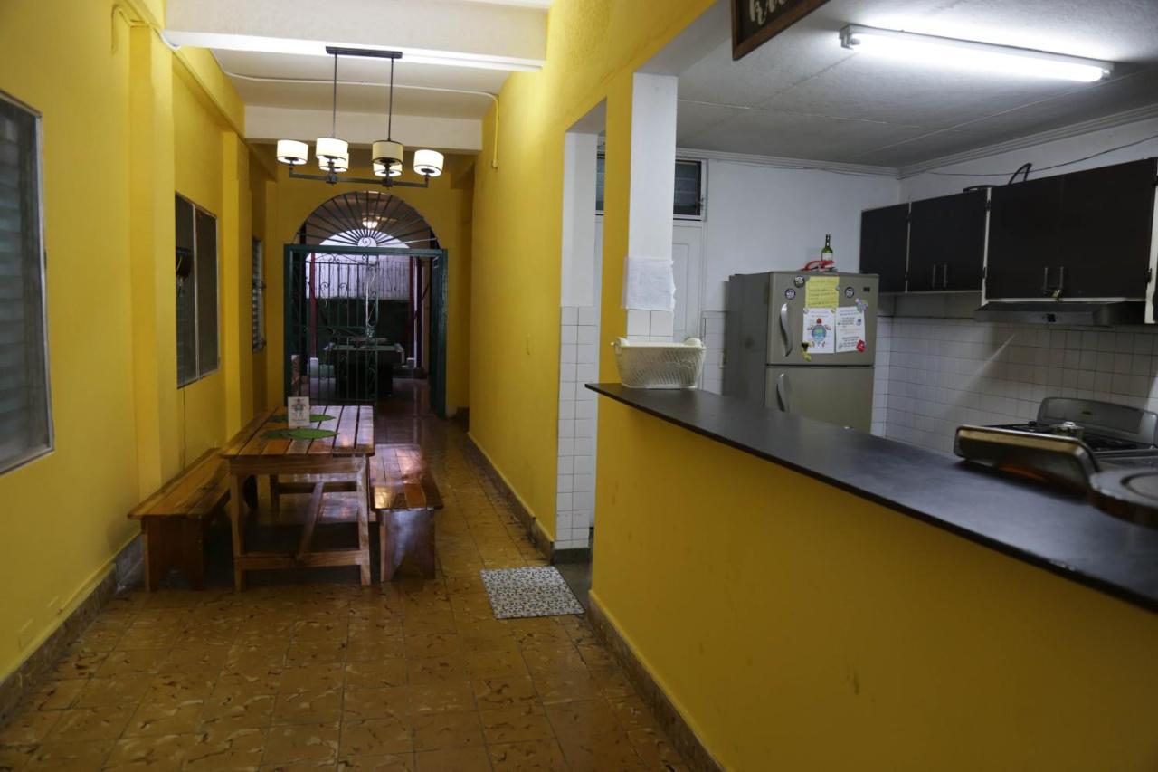 Hostal Villa Grande Panama City Ngoại thất bức ảnh